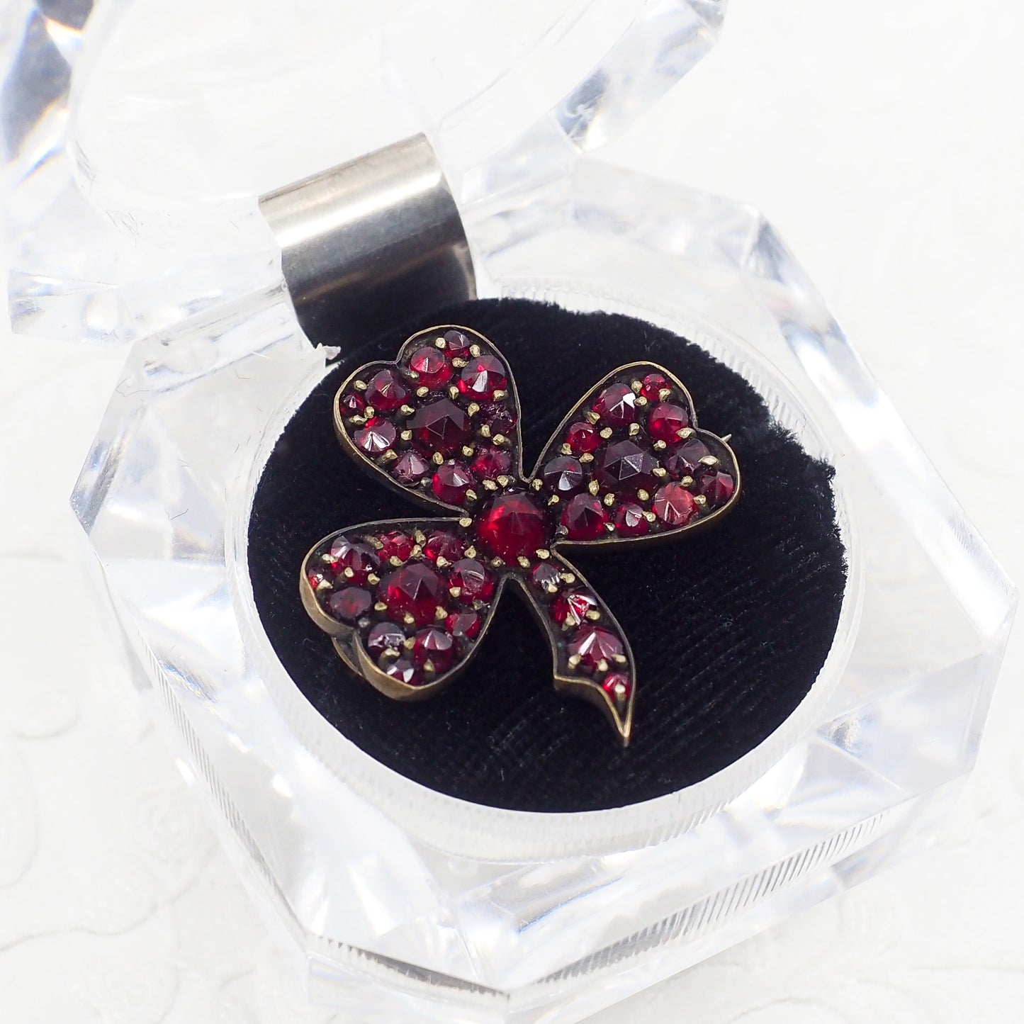 Antique 1900s Edwardian Bohemian Garnet Rose Cut Pyrope Red Garnet Three Leaf Clover Shamrock Luck Pin Brooch