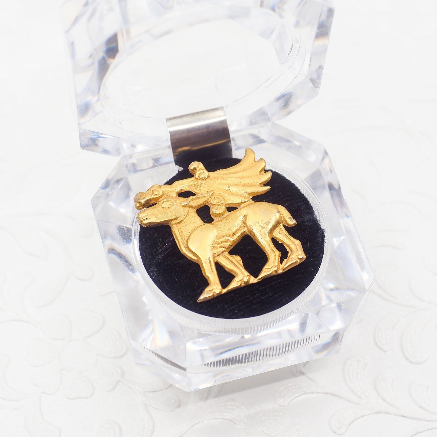 Vintage 1980s Metropolitan Museum of Art Vermeil Scythian Dress Ornament Brooch