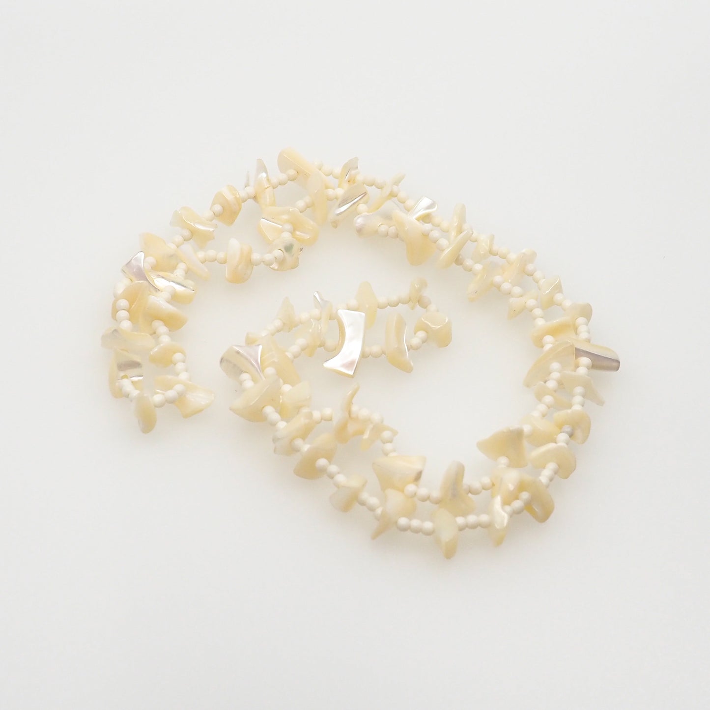 Vintage 1970s Mother of Pearl Bead 30" Opera Length Single Strand Necklace