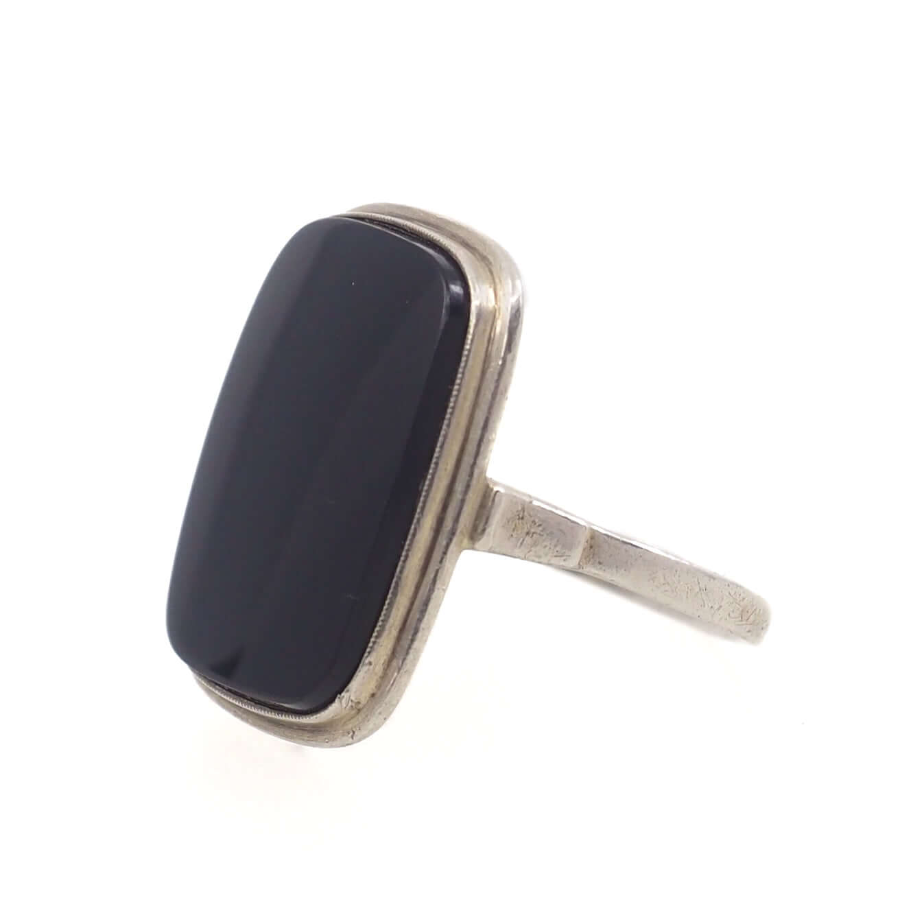 Vintage 1960s Black Onyx and 835 Silver Solitaire Ring Size 7.75