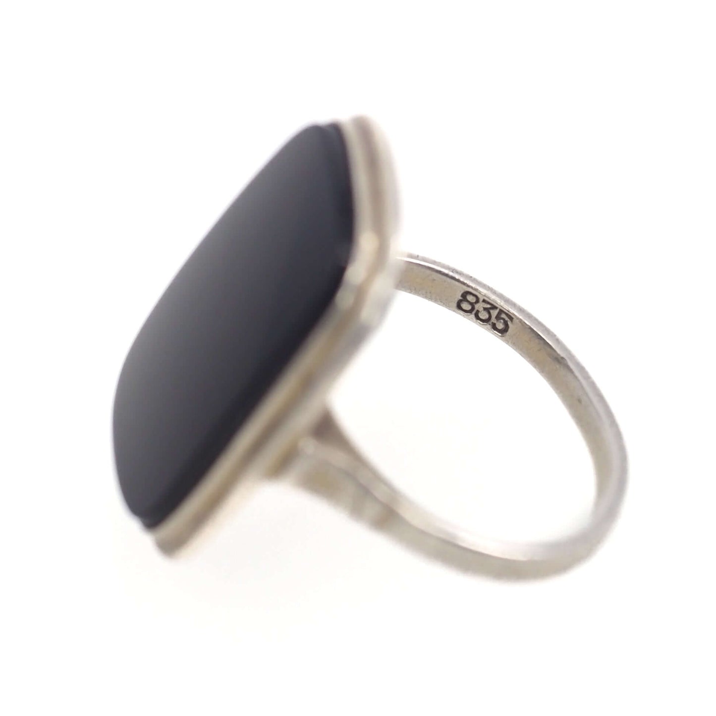 Vintage 1960s Black Onyx and 835 Silver Solitaire Ring Size 7.75