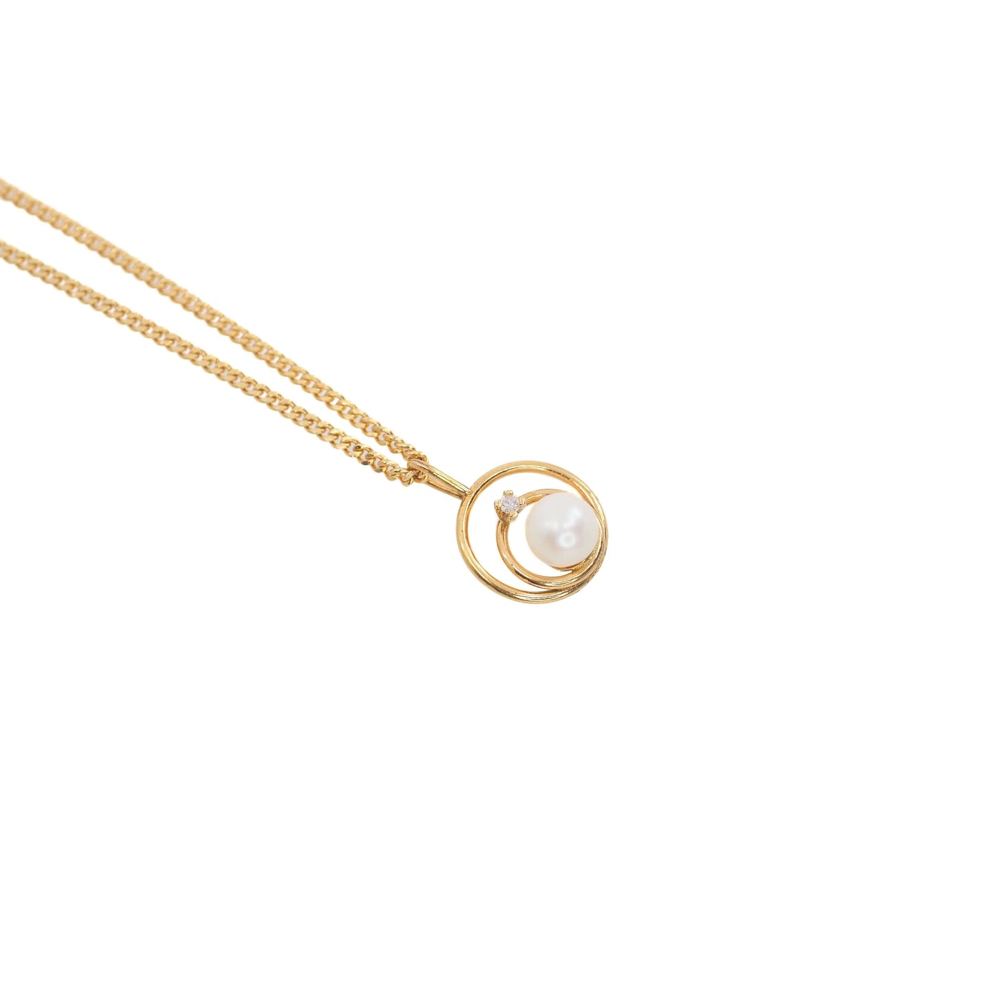 Vintage 1970s Japanese Cultured Akoya Pearl, Diamond, and Yellow Gold Filled 18" Necklace