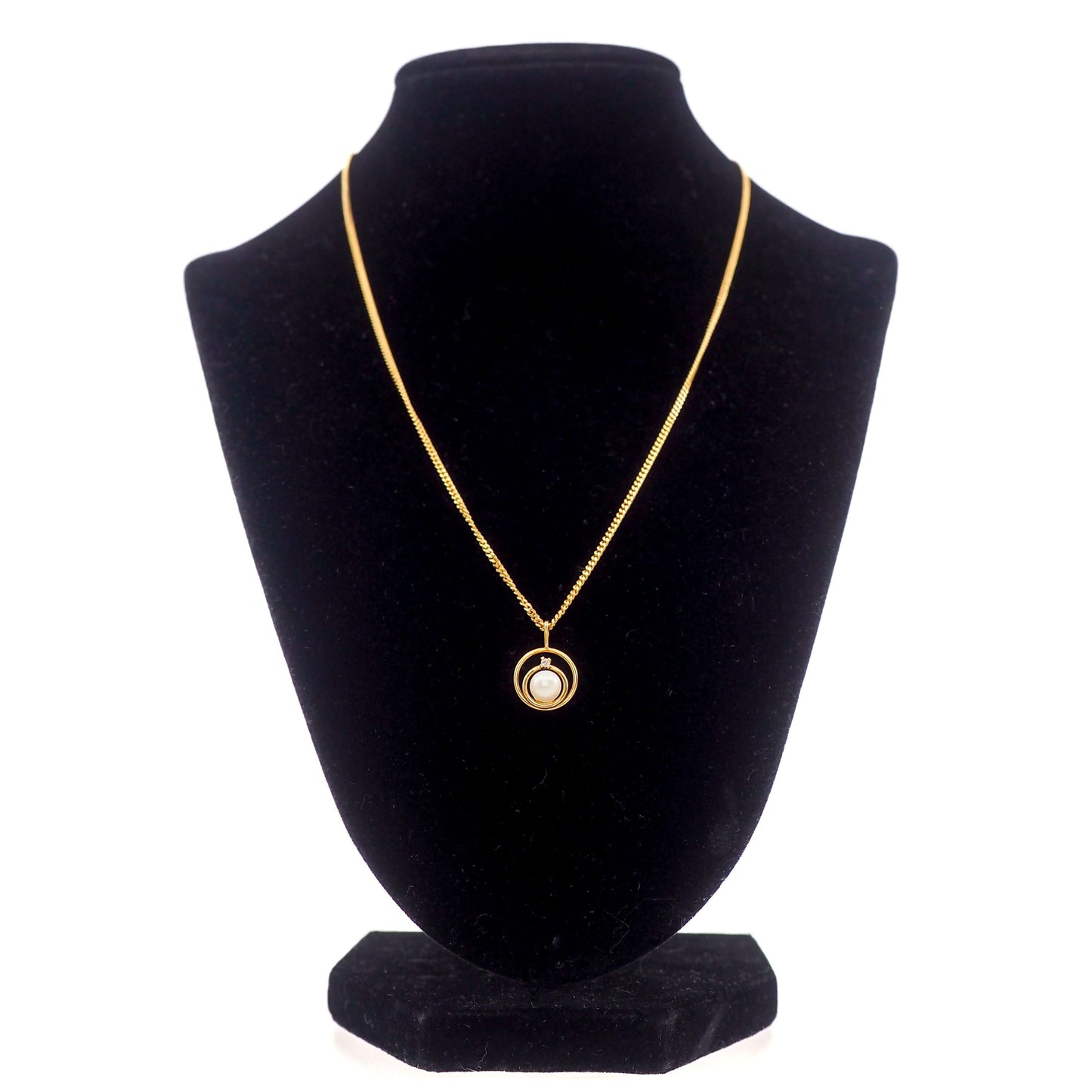 Vintage 1970s Japanese Cultured Akoya Pearl, Diamond, and Yellow Gold Filled 18" Necklace