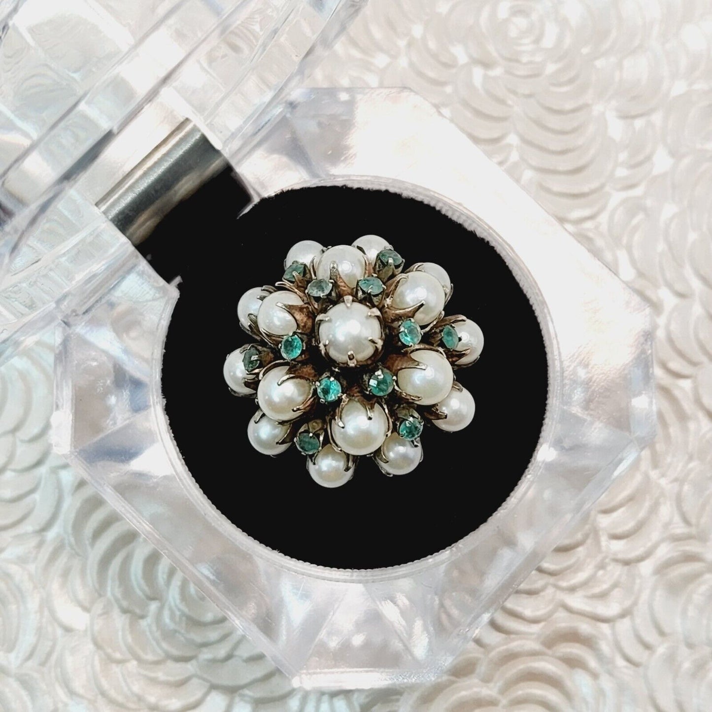 Vintage 1950s Emerald, Cultured Akoya Pearl, and 10K Yellow Gold Cocktail Ring