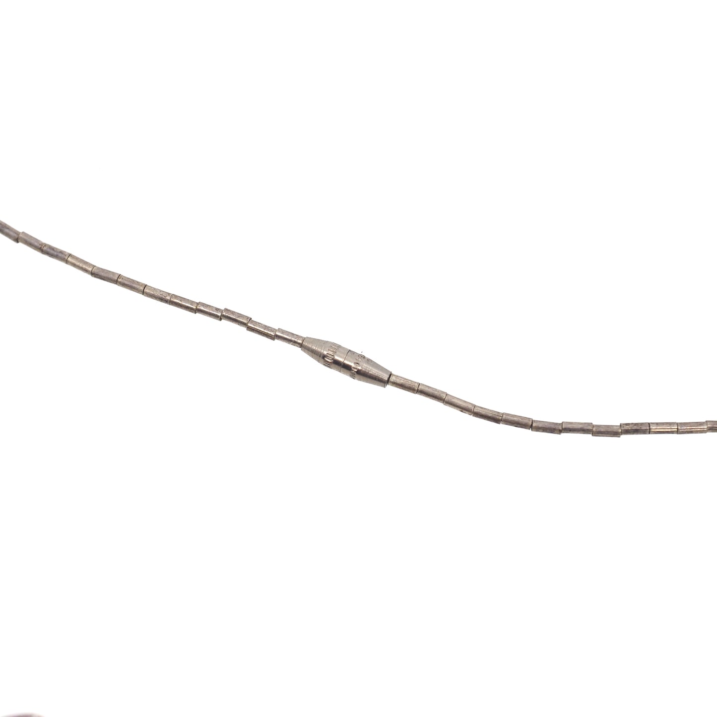 Vintage 1970s Zuni Native American Sterling Silver Bird Fetish Single Strand 24" Necklace