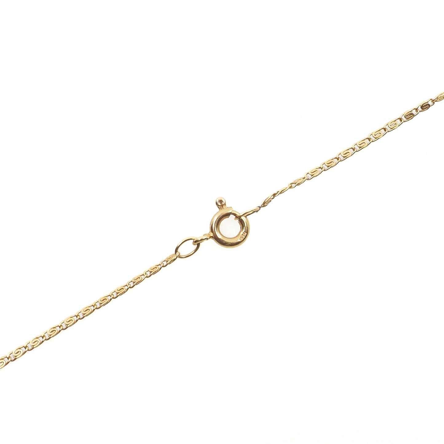 Vintage 1960s 14K Yellow Gold White 0.70 Carat Round Cut Diamond Choker Pendant 16" Necklace