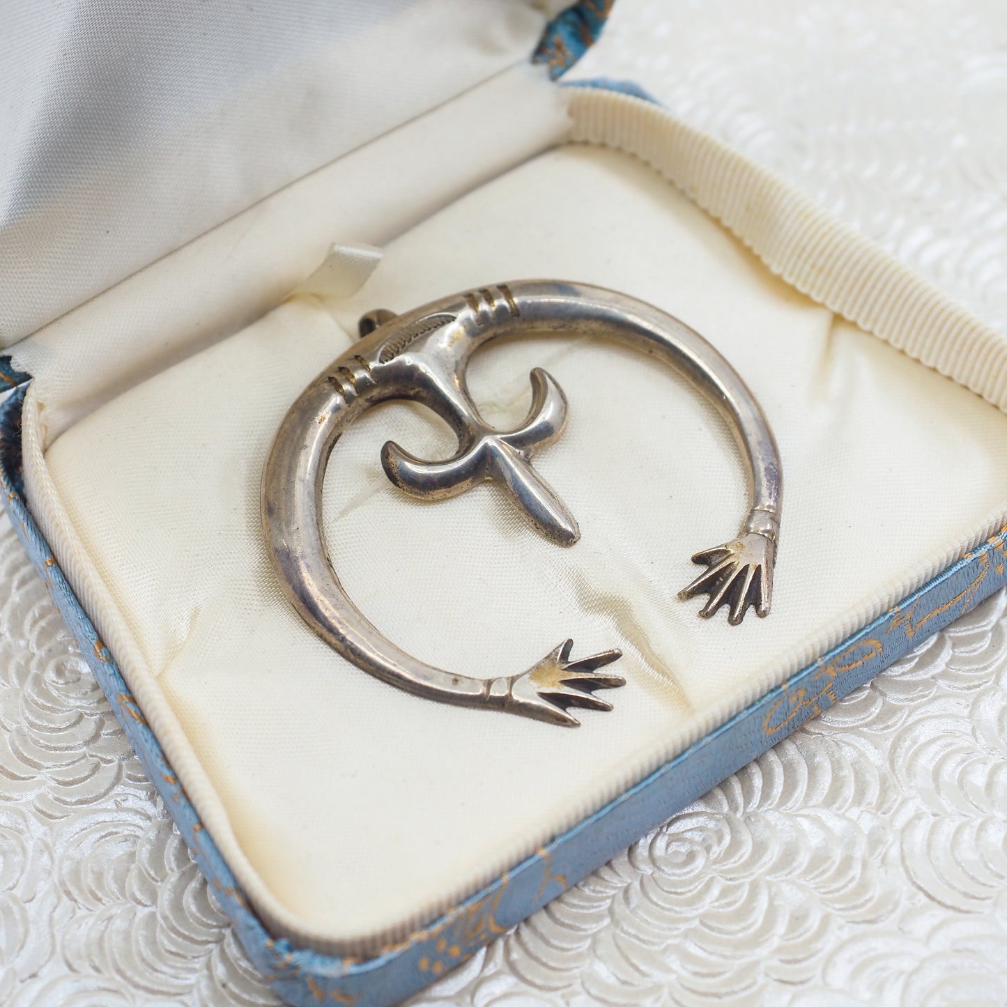 Vintage 1930s Native American Navajo Silver Plate Detachable Naja Statement Pendant