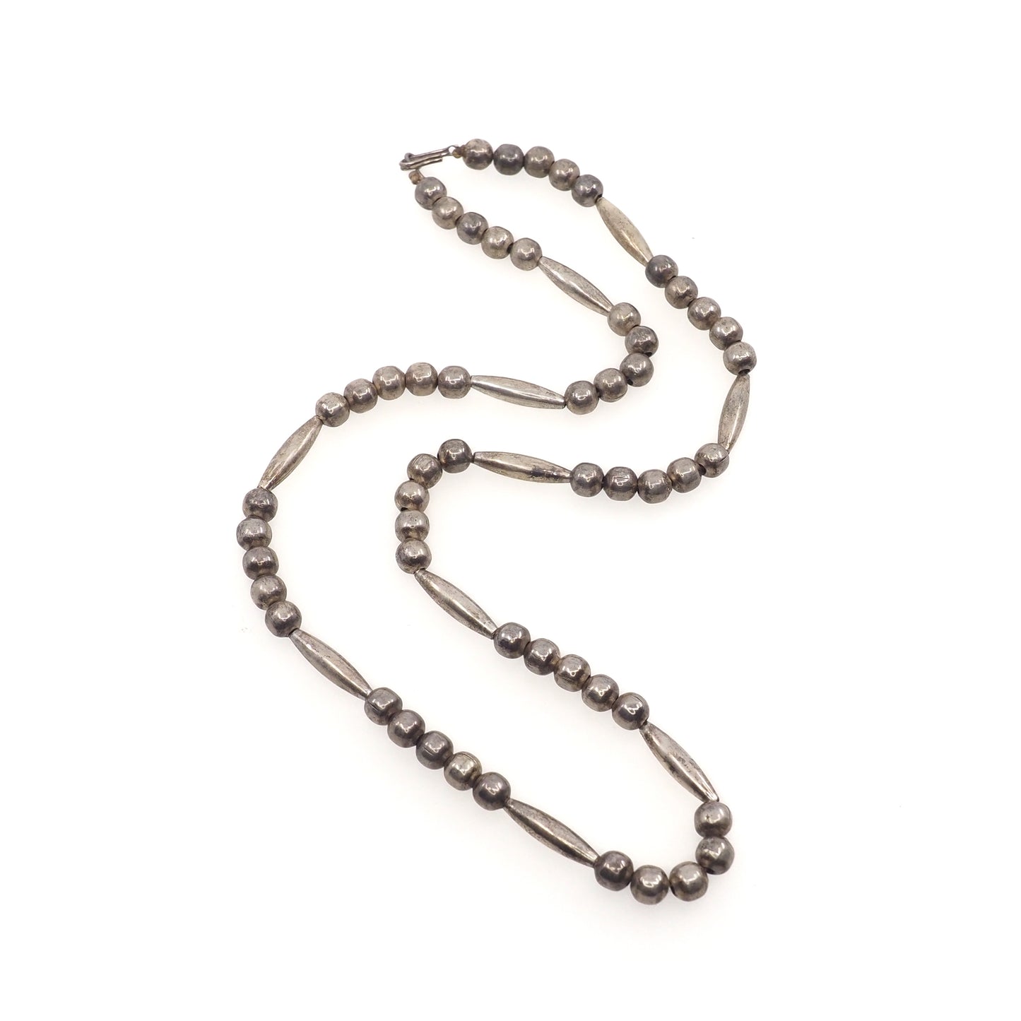 Vintage 1970s Sterling Silver Navajo Native American Hand Made Bead Single Strand 22" Necklace