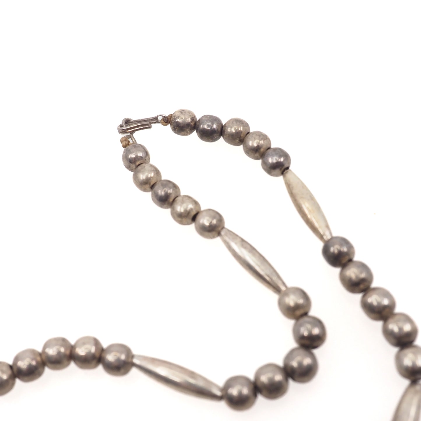 Vintage 1970s Sterling Silver Navajo Native American Hand Made Bead Single Strand 22" Necklace