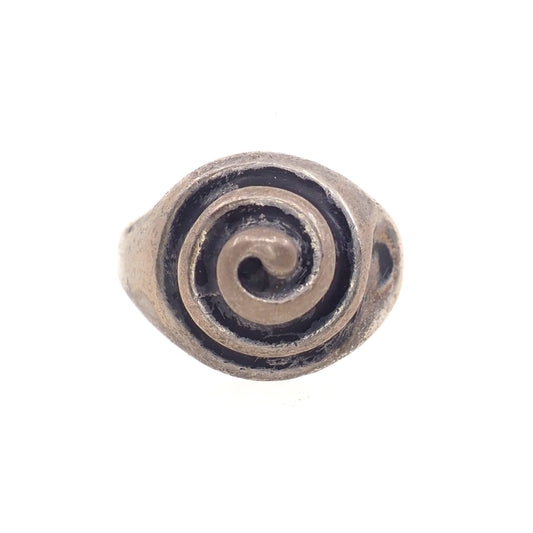 Vintage 1970s Sterling Silver Swirled Southwest Thick Band Ring Size 6.5
