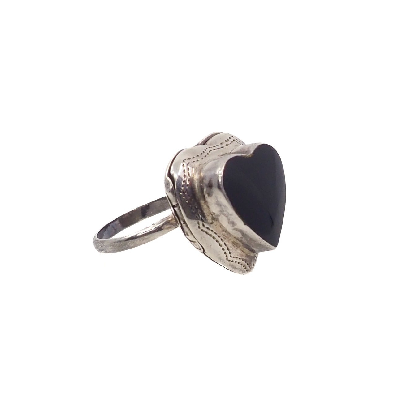 Vintage 1980s Black Onyx and Sterling Silver Heart Locket Poison Ring Size 6