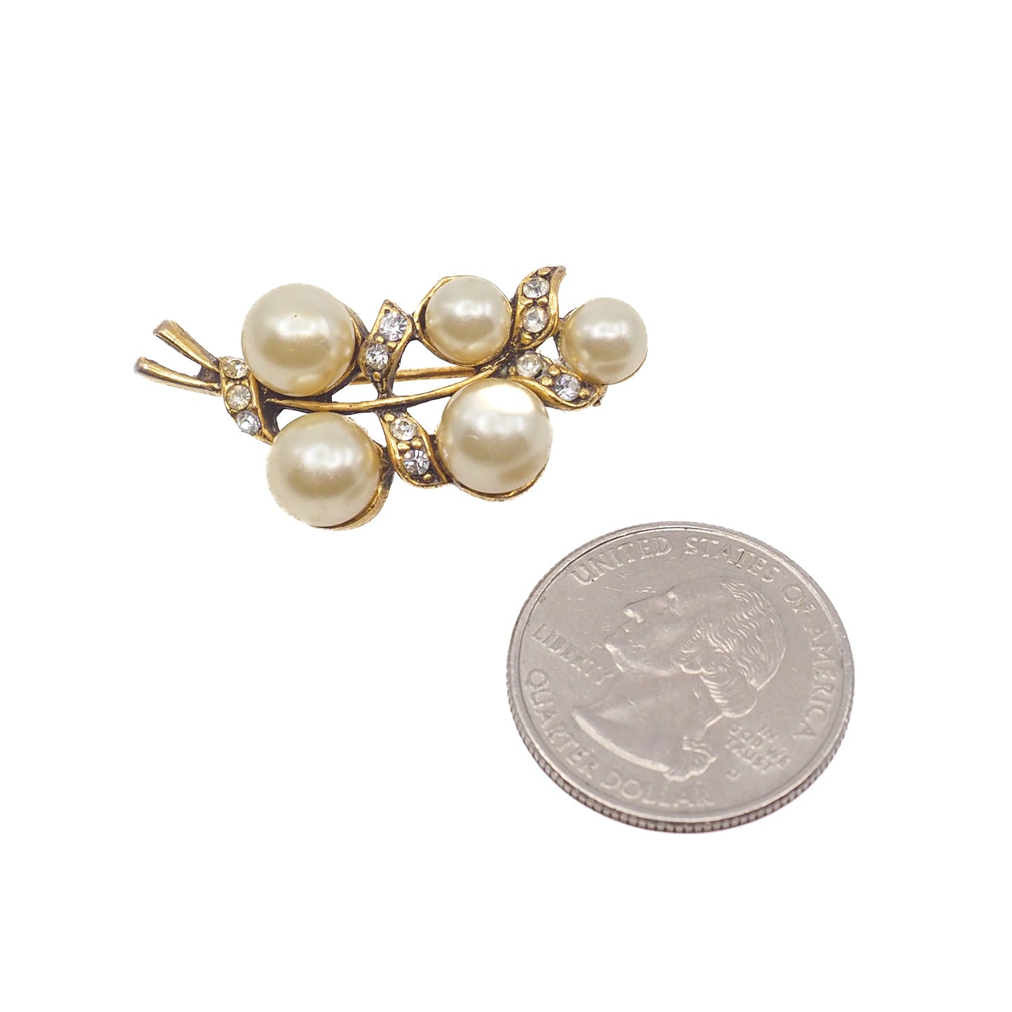 Vintage 1960s Imitation Pearl and Clear Rhinestone Gold Plate Cluster Costume Brooch