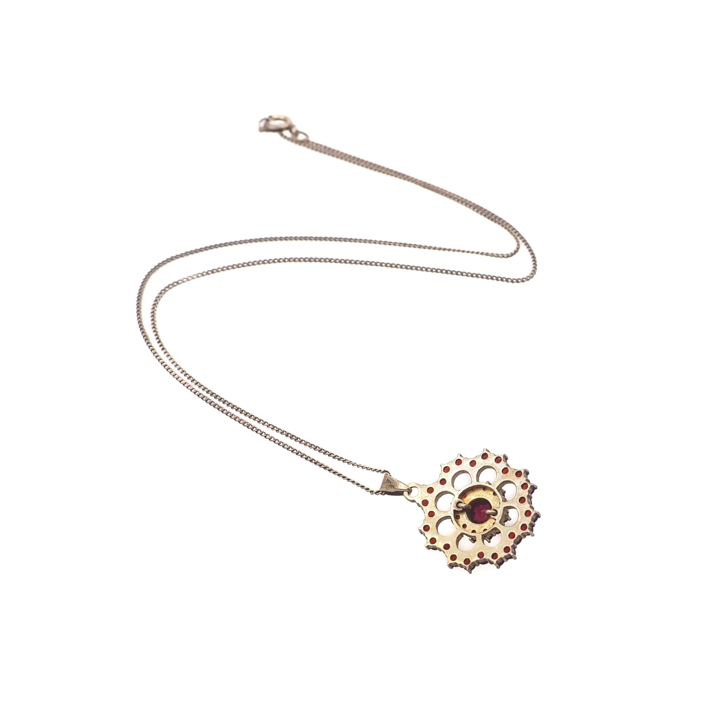 Vintage 1960s Rose Cut Bohemian Garnet and Flower Pendant 18" Necklace