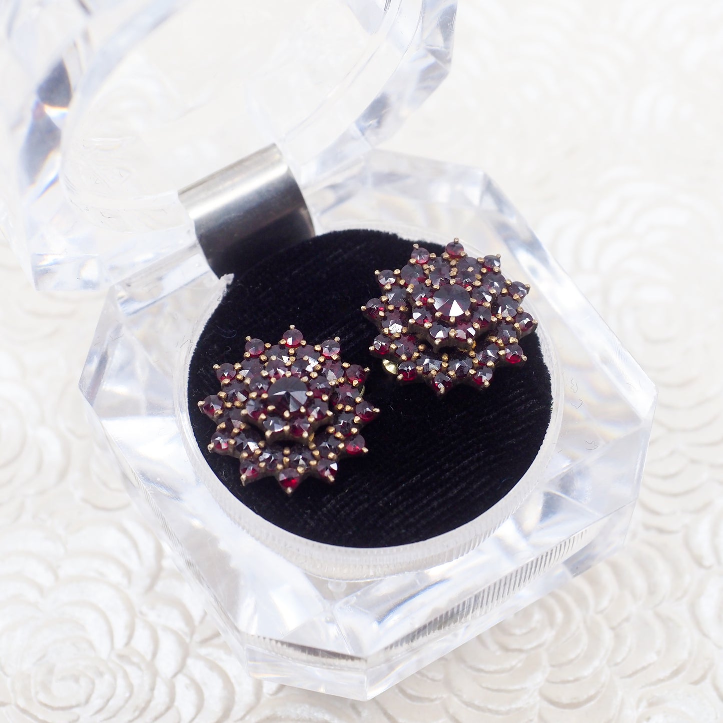 Vintage 1960s Granat Turnov Bohemian Garnet 900 Silver Gold-Washed Cluster Screw Back Earrings