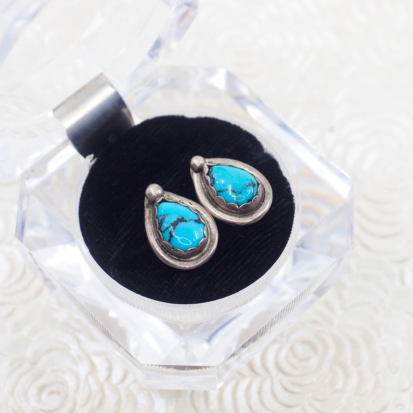 Vintage 1980s Blue Turquoise and Sterling Silver Pear Southwestern Stud Earrings
