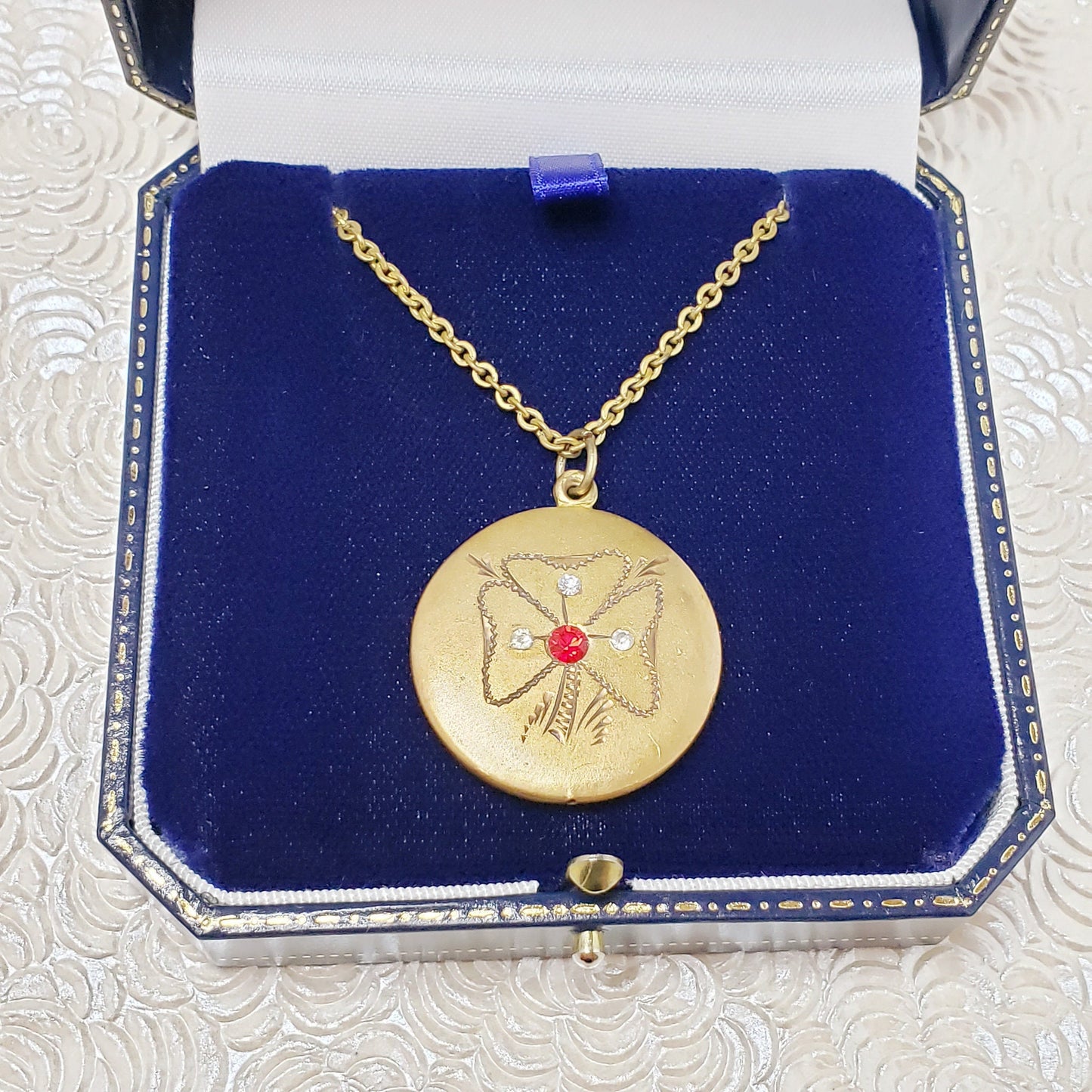 Antique 1900s Edwardian Three Leaf Clover Red Paste Gold Fill Choker 16" Necklace