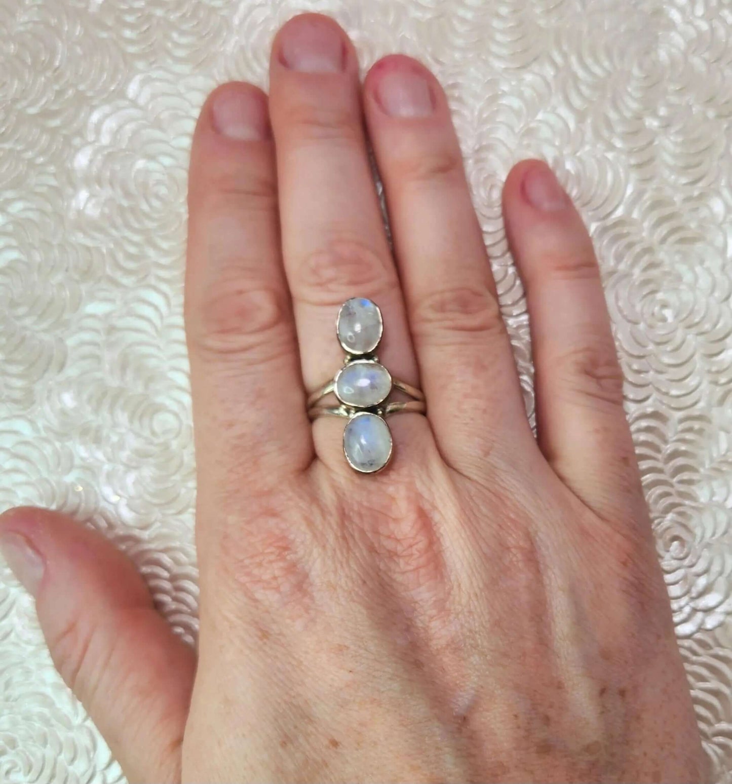 Vintage 1990s Moonstone and Sterling Silver Three Stone Southwestern Ring Size 8.25