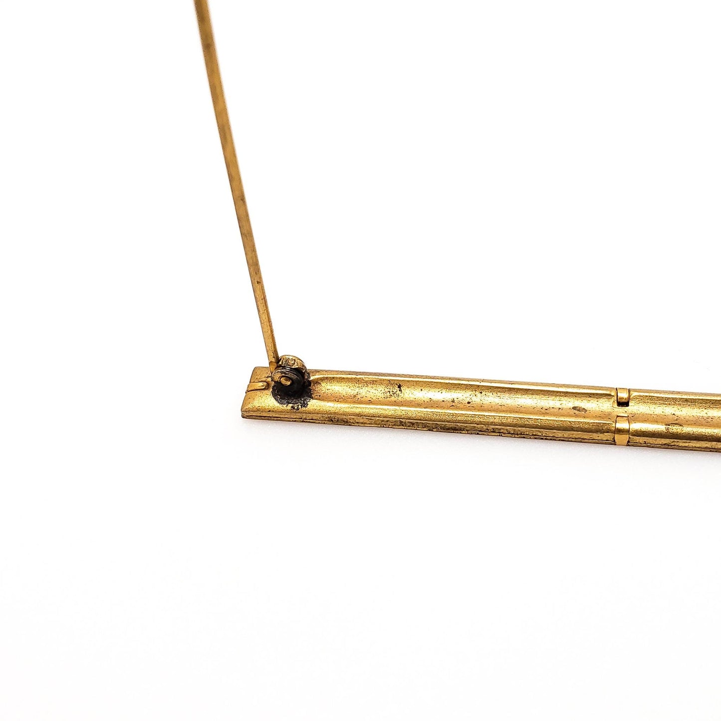 Antique 1900s Art Nouveau Etched Peacock Pattern Yellow Gold Filled Bar Pin Brooch