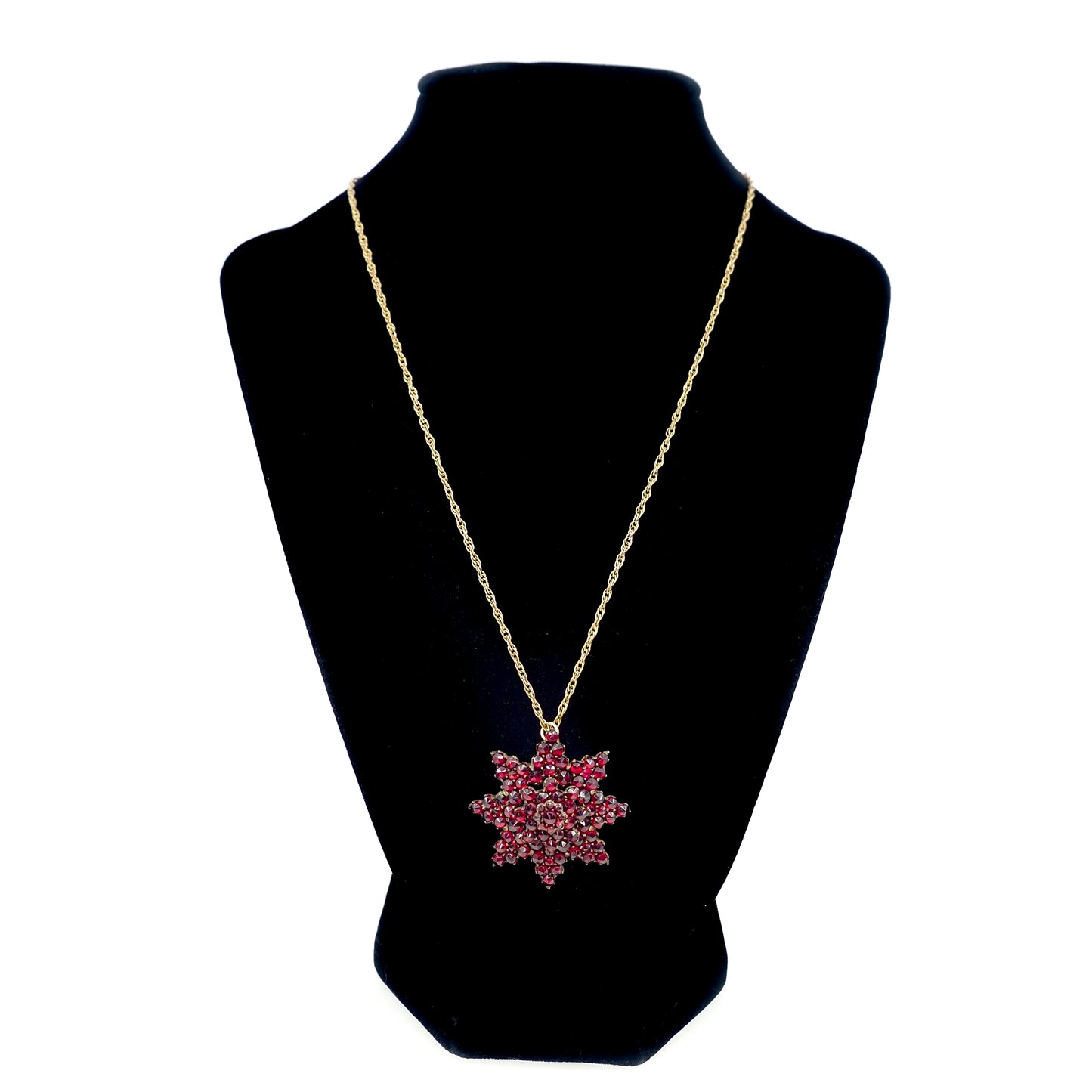 Antique 1890s Late Victorian Bohemian Garnet and Gilt Cluster 18" Necklace