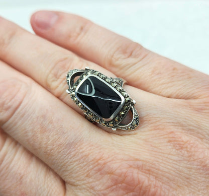 Vintage 1980s Black Onyx, Marcasite, and Sterling Silver Openwork Long Ring Size 7.25