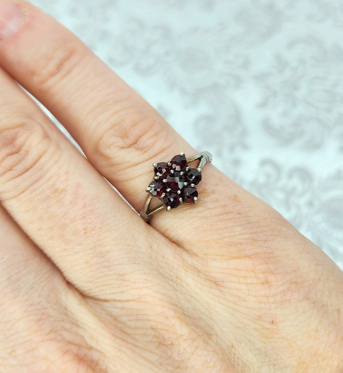 Vintage 1960s Rose Cut Pyrope Red Garnet Cluster Flower 800 Silver Ring Size 5.75