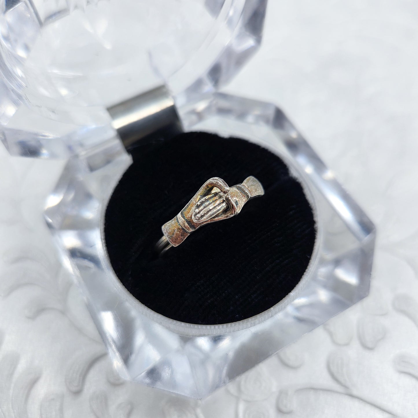 Vintage 1970s Sterling Silver Hands in Faith Engagement Fede Ring Size 6.5