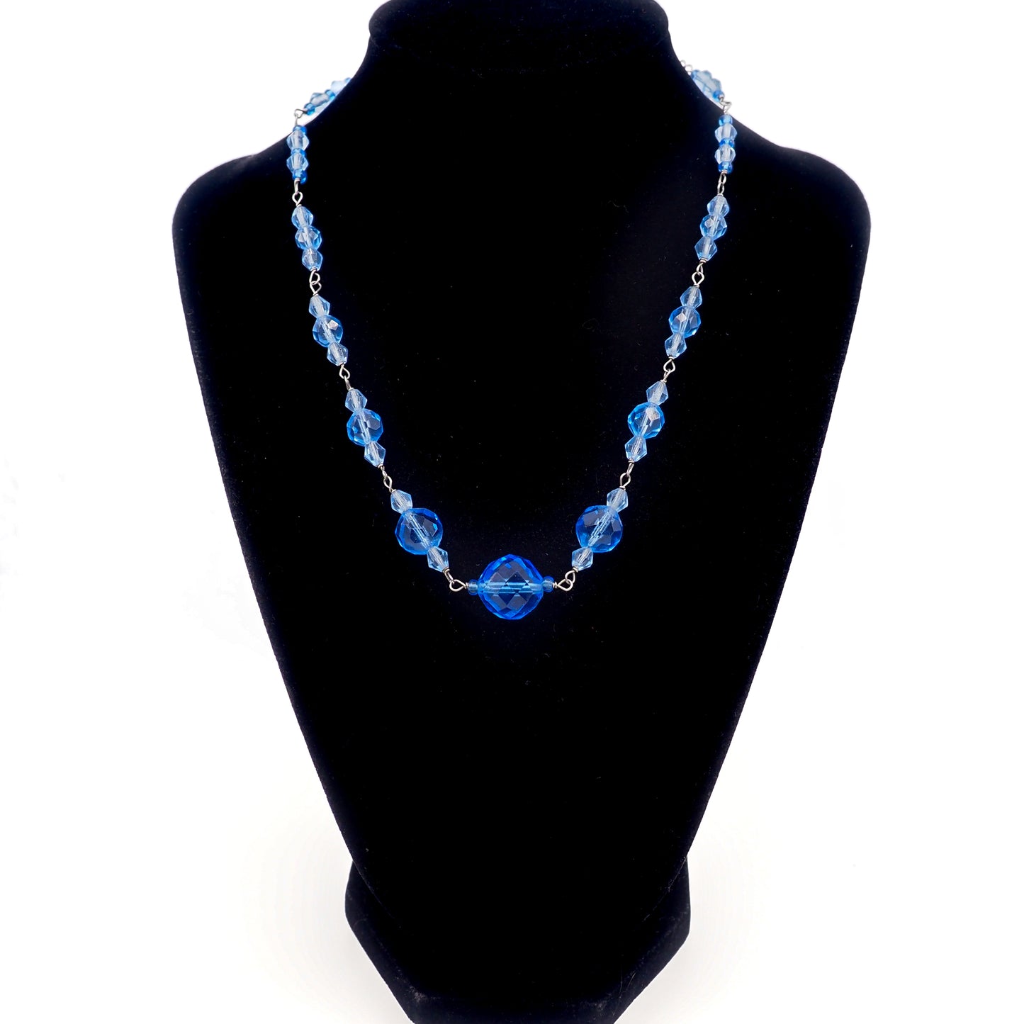 Vintage 1930s Blue Glass Graduated Bead 16" Choker Necklace