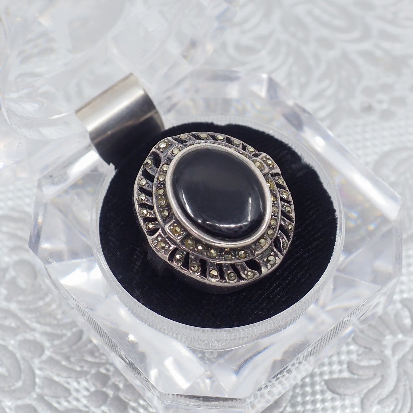 Vintage 1980s Black Onyx, Marcasite, and Sterling Silver Chunky Unisex Ring Size 7.25