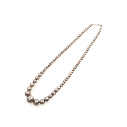 Vintage 1970s Sterling Silver Hollow Bead Graduated Choker 16" Necklace