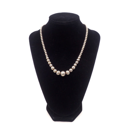 Vintage 1970s Sterling Silver Hollow Bead Graduated Choker 16" Necklace