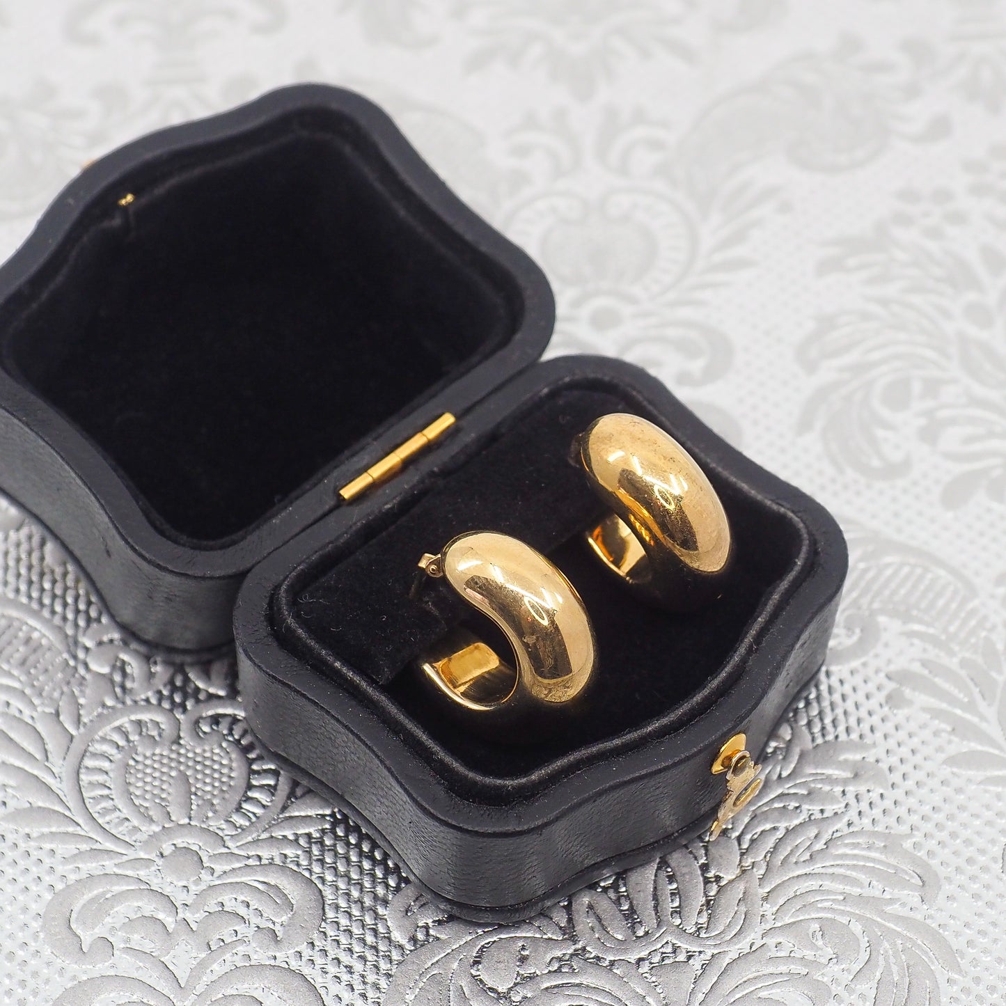 Vintage 1980s Italian Vermeil Puffy Hoop Pierced Earrings