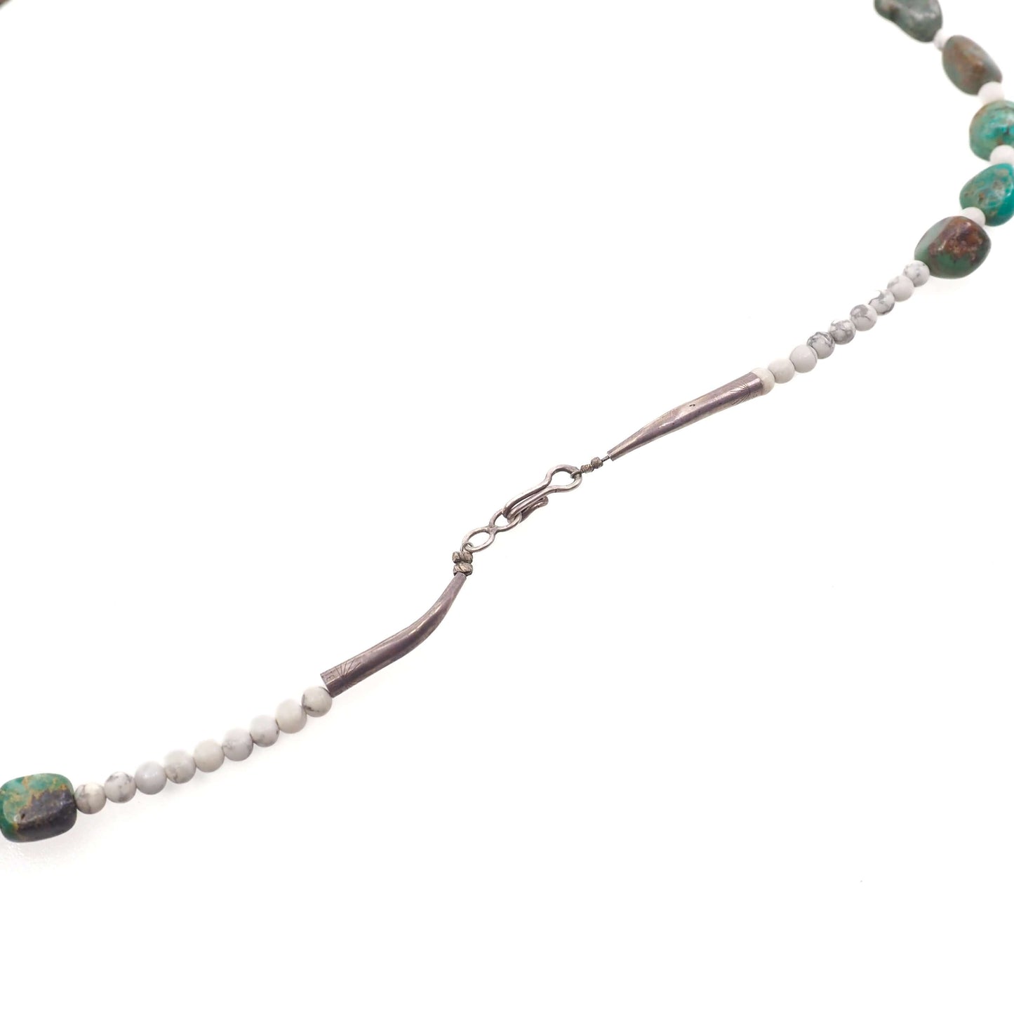 Vintage 1970s Blue and Green Turquoise Nugget, Howlite, and Sterling Silver Bead 23" Necklace