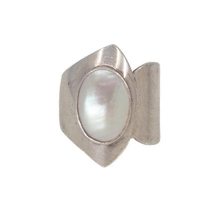 Vintage 1990s ROBERT NILSSON Mother-of-Pearl and Sterling Large Modernist Statement Ring Size 7