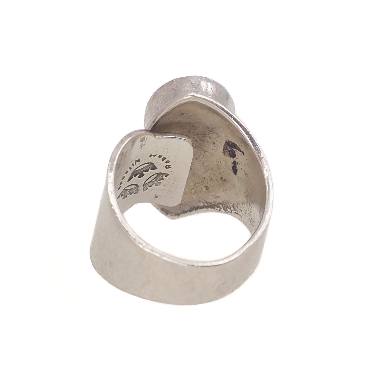Vintage 1990s ROBERT NILSSON Mother-of-Pearl and Sterling Large Modernist Statement Ring Size 7