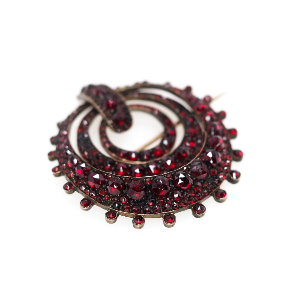 Antique 1880s Late Victorian Rose Cut Garnet and Gilt Large Circle Unisex Brooch image 2