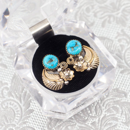 Vintage 1980er Navajo Ohrstecker in Blumenform mit blauem Türkis und vergoldetem Sterlingsilber
