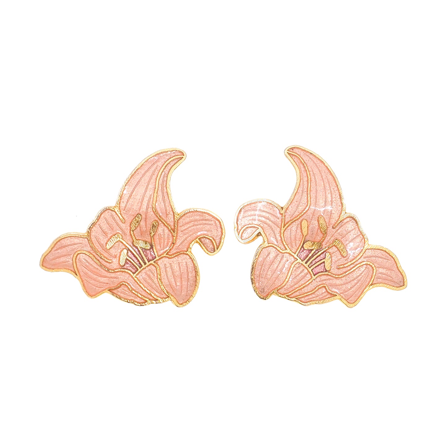Vintage 1980s Baby Pink Enamel and Gold Tone Metal Pierced Flower Lily Earrings