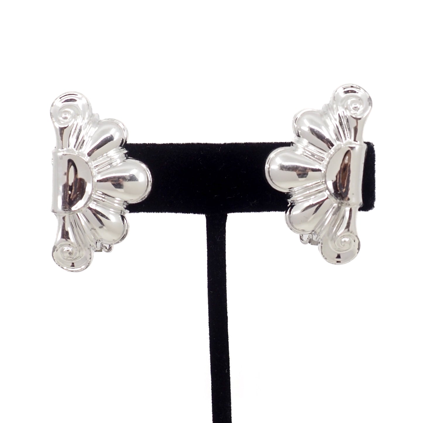 Vintage 1960s Silver Tone Metal Modernist Clip On Earrings