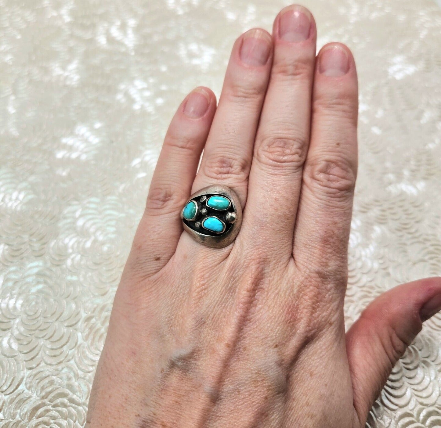 Vintage 1970s Blue Turquoise Sterling Southwestern Native American Ring Size 5