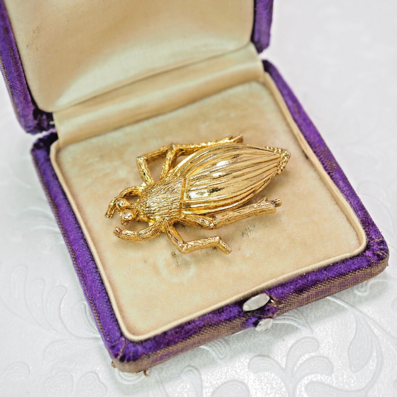 Vintage 1970s Scarab Beetle Chunky Large Yellow Gold Plate Bug Unisex Brooch