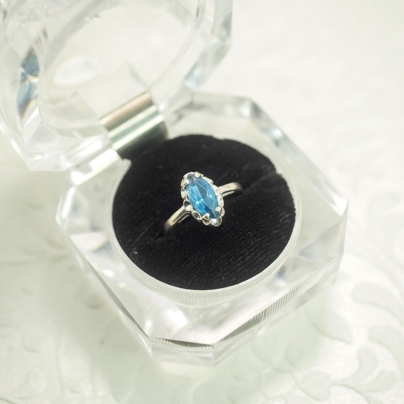 Vintage 1970s Marquise Blue Lab Created Spinel and 10K Ring 6.25