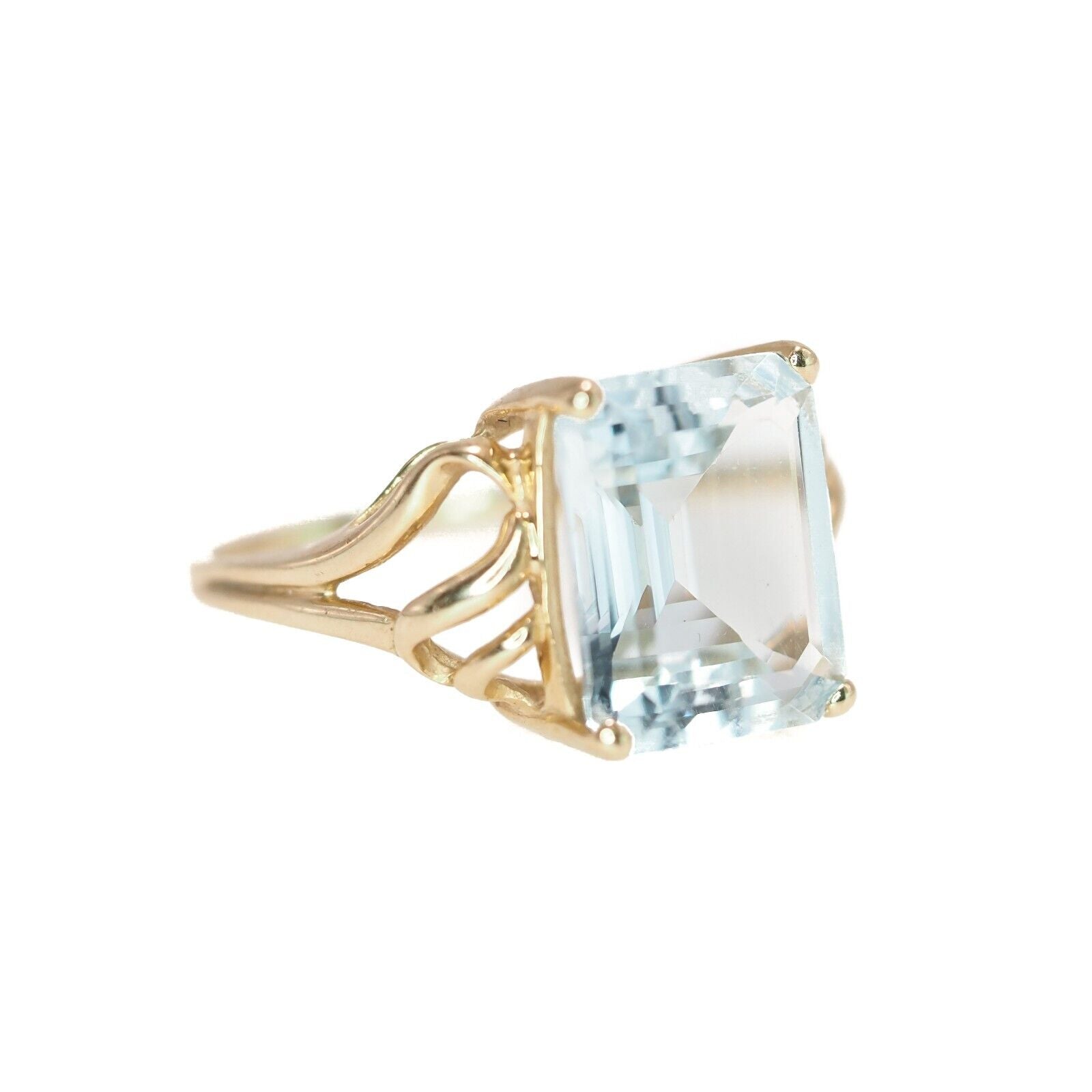 Vintage 1980s 5.11-Carat Natural Aquamarine and 14K Ring Size 6