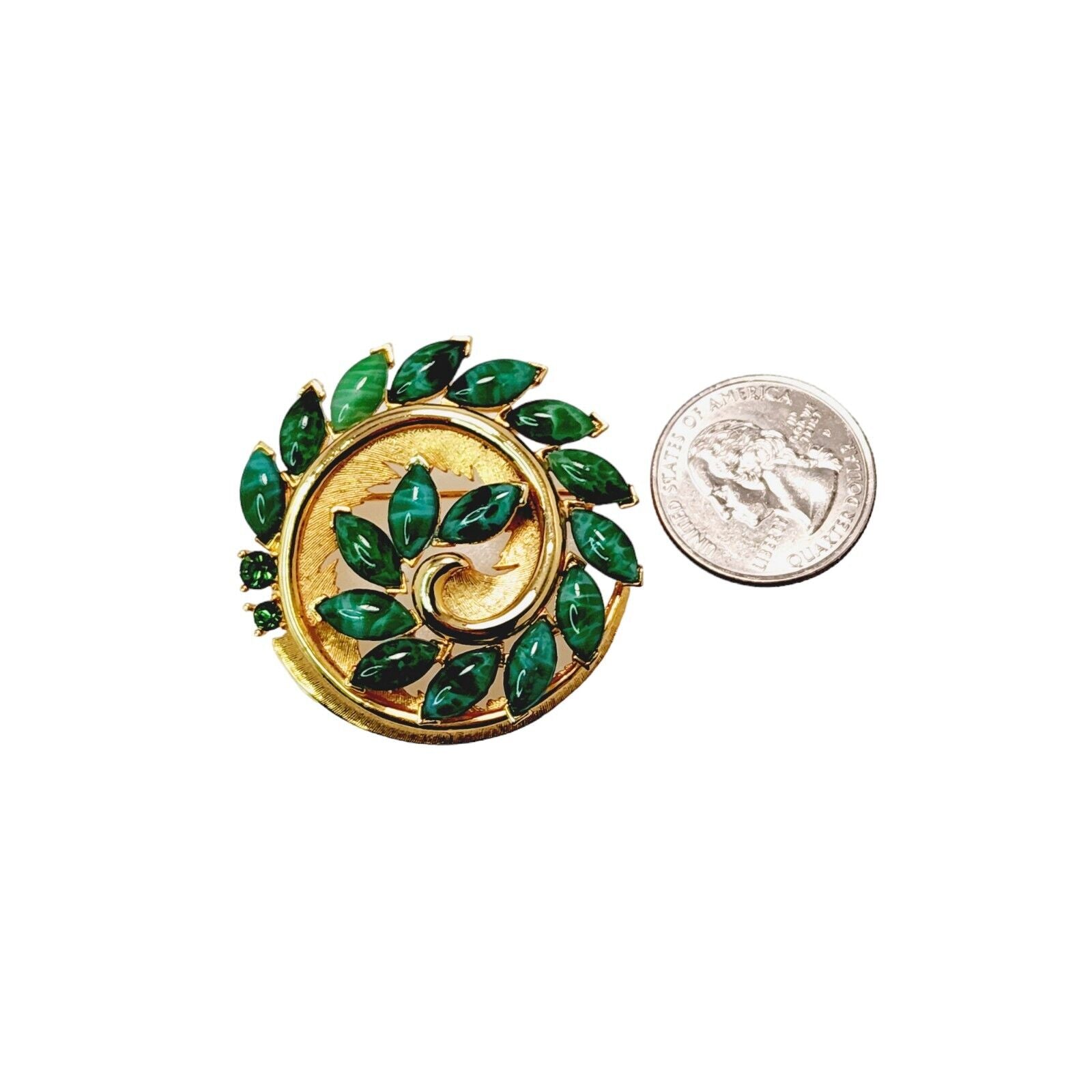 Vintage 1960s Green Glass and Gold Plate Flower Brooch