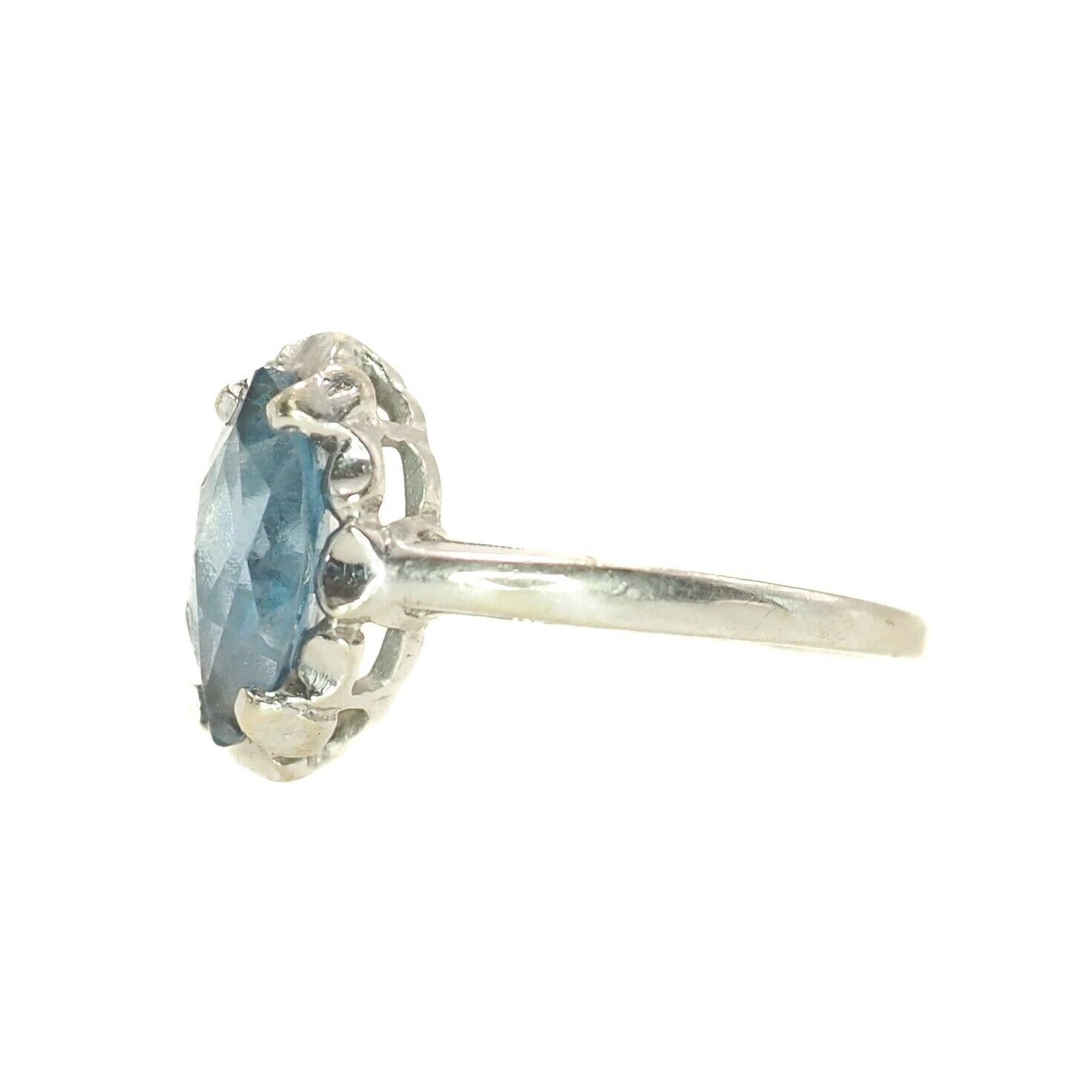 Vintage 1970s Marquise Blue Lab Created Spinel and 10K Ring 6.25