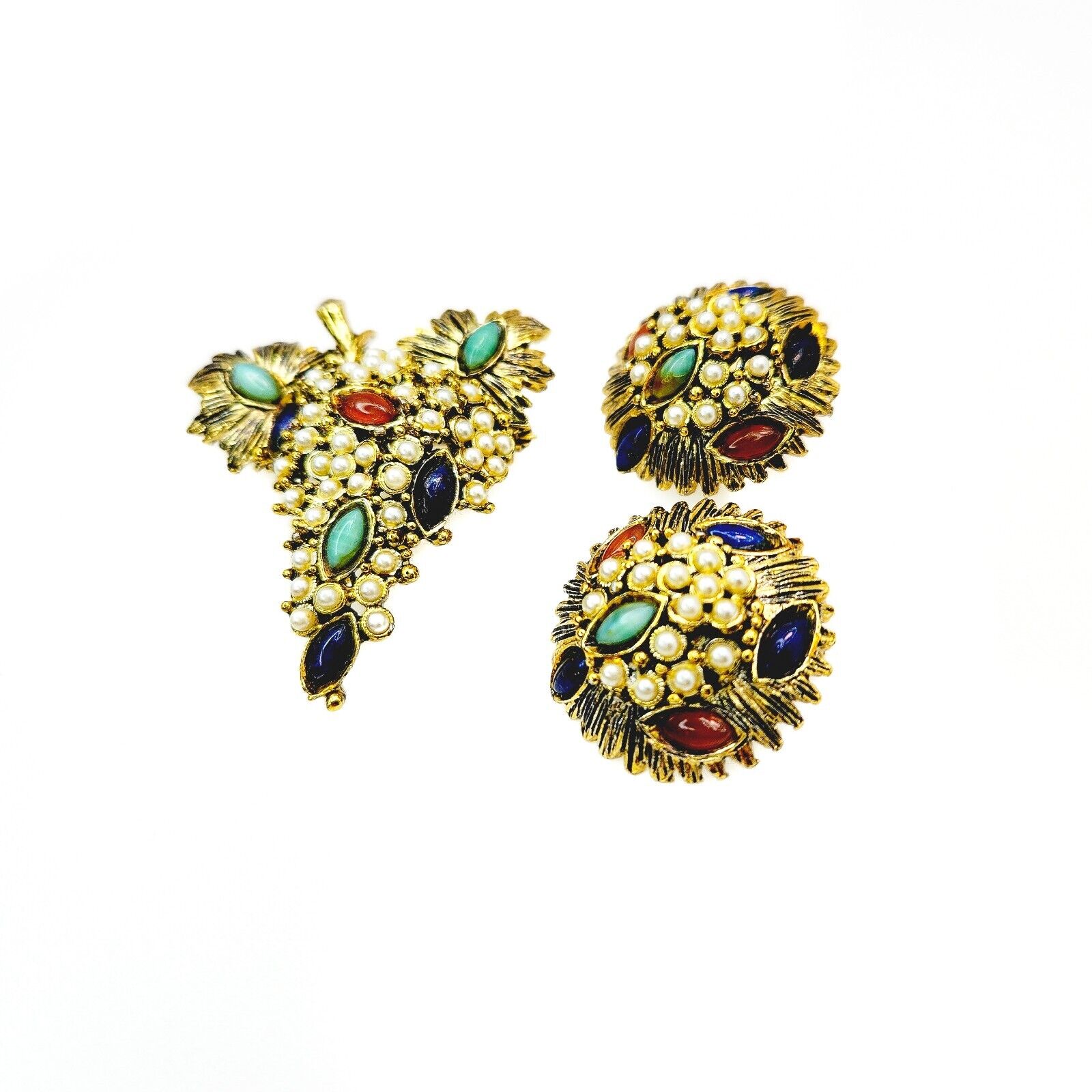 Vintage 1950s HOLLYCRAFT Seed Bead Gold Plate Clip Earrings and Grape Brooch Set