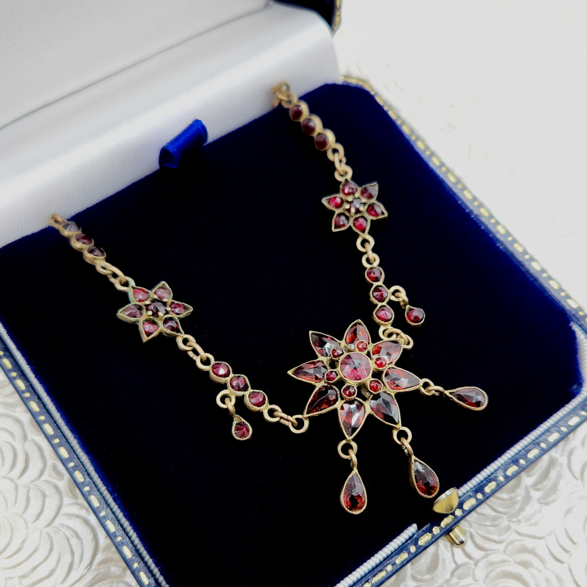 Antique 1900s Rose Cut Bohemian Garnet and Gilt Star Flower Choker Statement 17" Necklace image 1