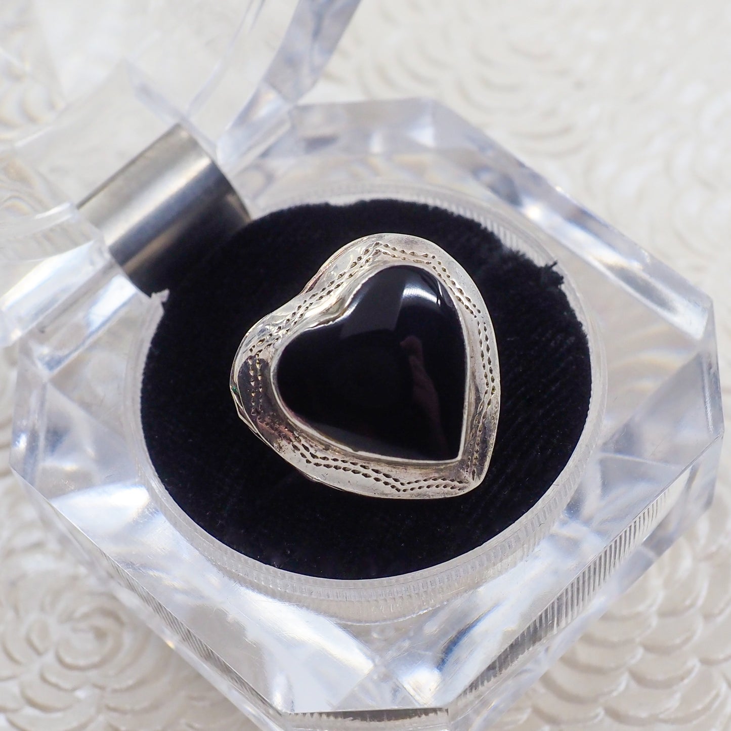 Vintage 1980s Black Onyx and Sterling Silver Heart Locket Poison Ring Size 6