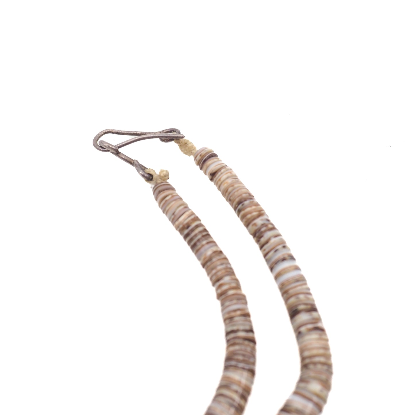 Vintage 1970s Navajo Shell Heishi and Sterling Silver Southwestern Native American Beaded 17" Necklace