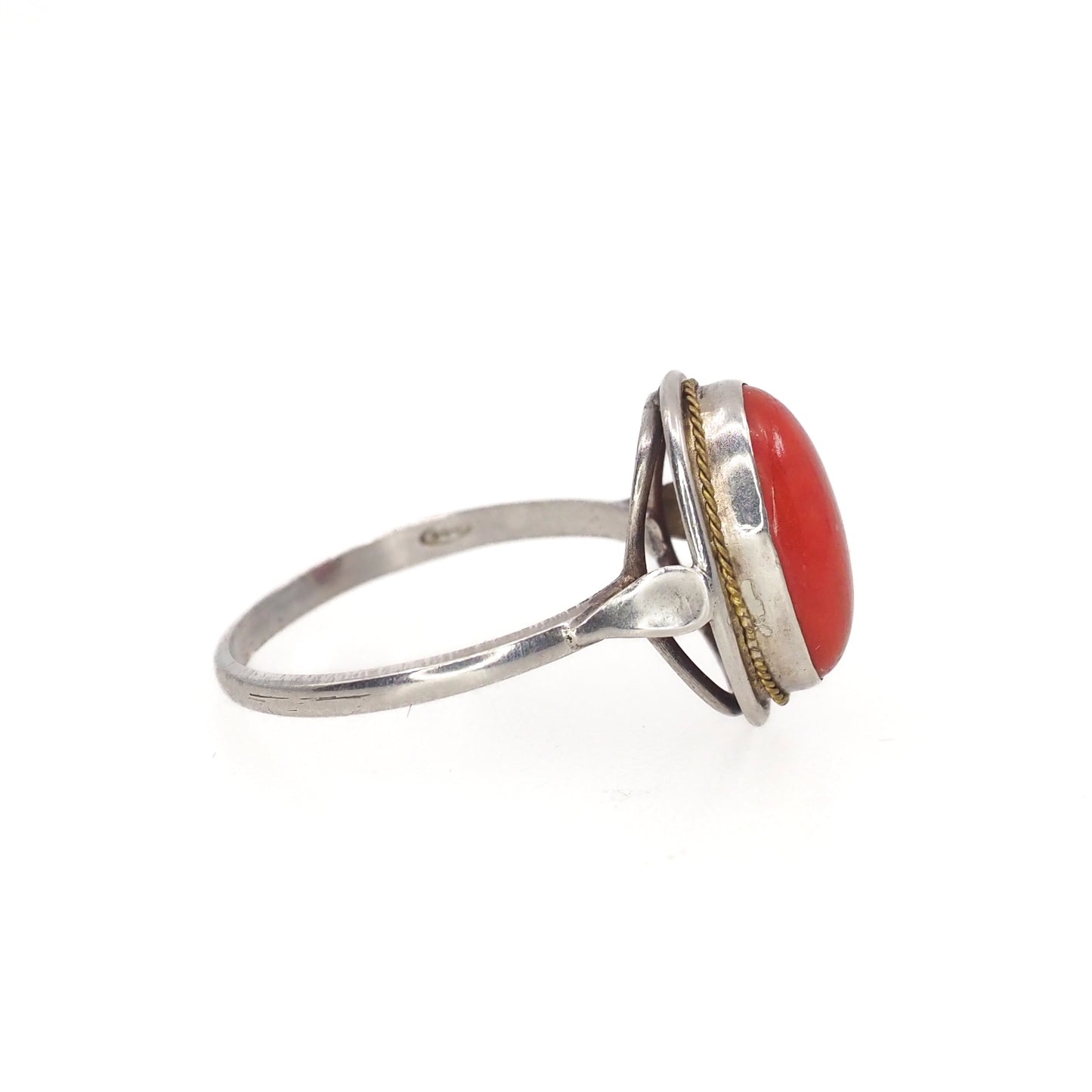Vintage 1990s Italian Red Salmon Mediterranean and 800 Silver Cabochon Solitaire Ring Size 9.25