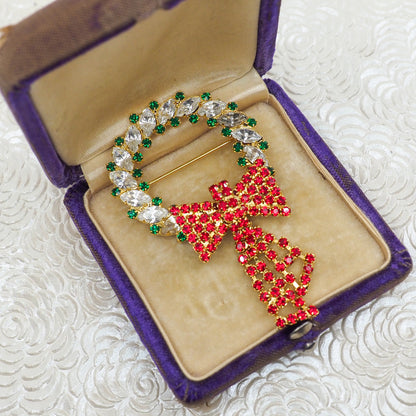 Vintage 1960s Red and Green Rhinestone Chunky Wreath Brooch - 60s Yellow Gold Plate Christmas Unisex Statement Brooch